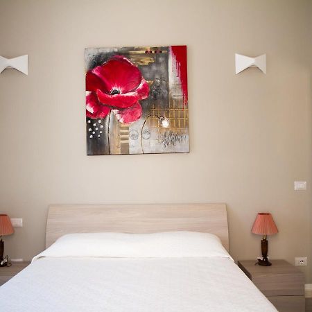 Murphy Holiday Home - Residenza XX Settembre La Maddalena  Bagian luar foto